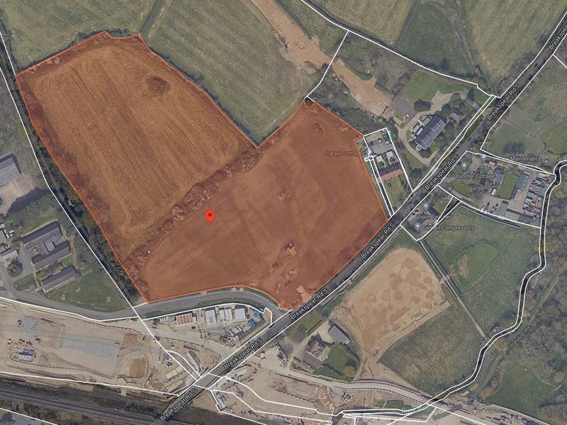 Land For Sale in Uxbridge